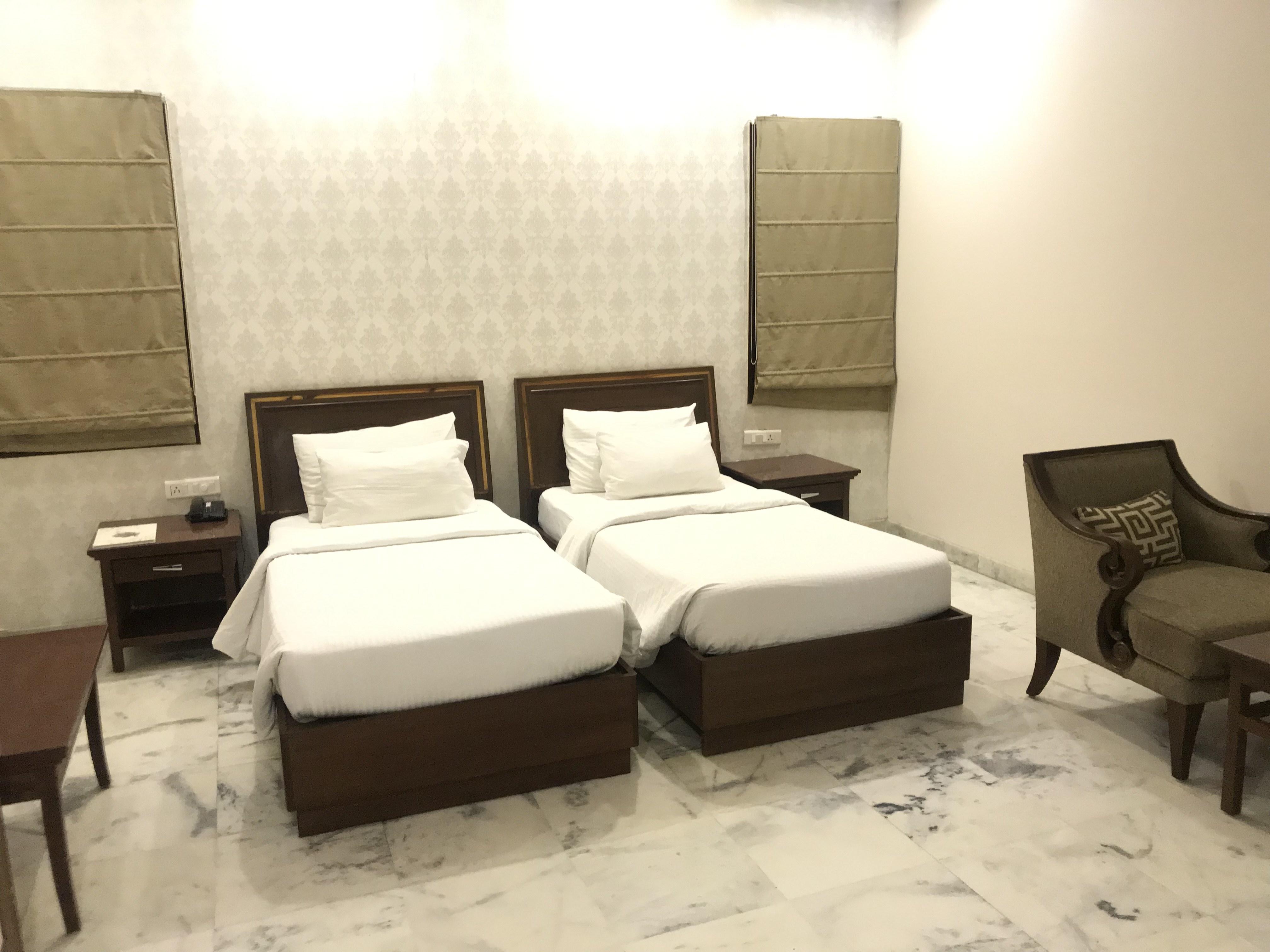 Hotel Leela Grande Karnal Exterior photo