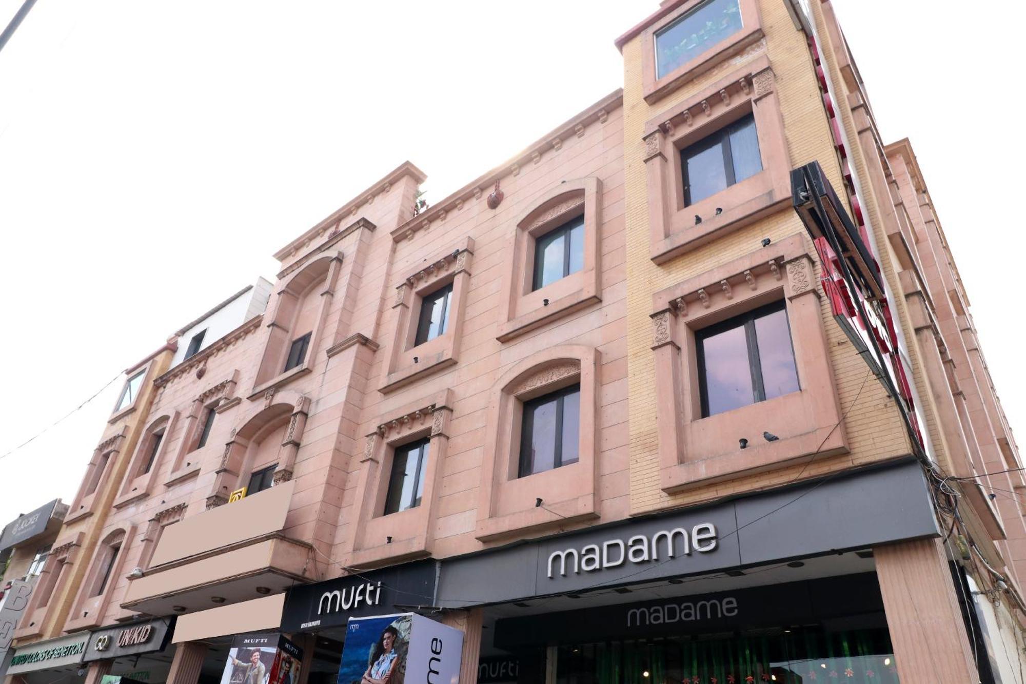 Hotel Leela Grande Karnal Exterior photo